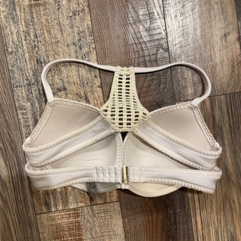 Victorias Secret Swim White Crochet Racerback Push Up Bikini Top 36DD Underwire - Picture 1 of 2